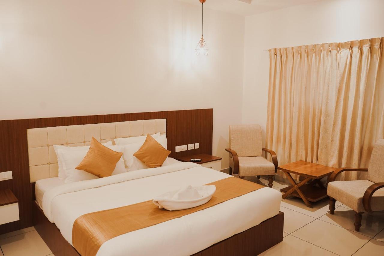 Sprise Munnar Resort And Spa Екстериор снимка