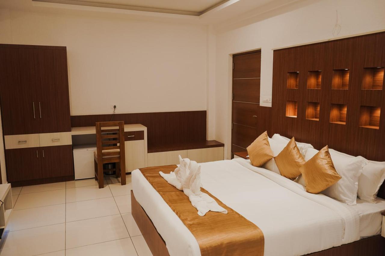 Sprise Munnar Resort And Spa Екстериор снимка